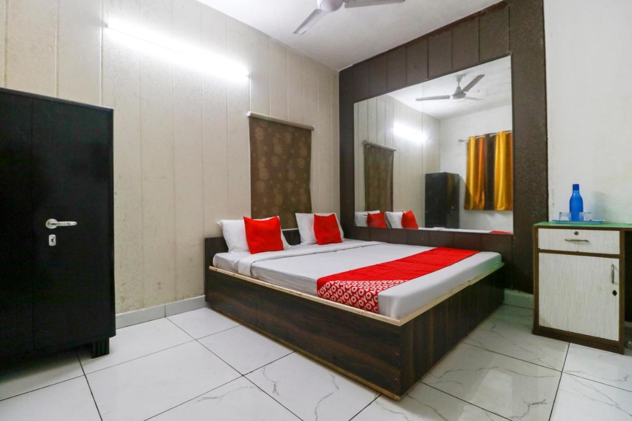 Hotel O Sky Garden Ludhiana Eksteriør billede